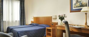 Twin Room with Disability Access Grand Hotel Mediterraneo Firenze