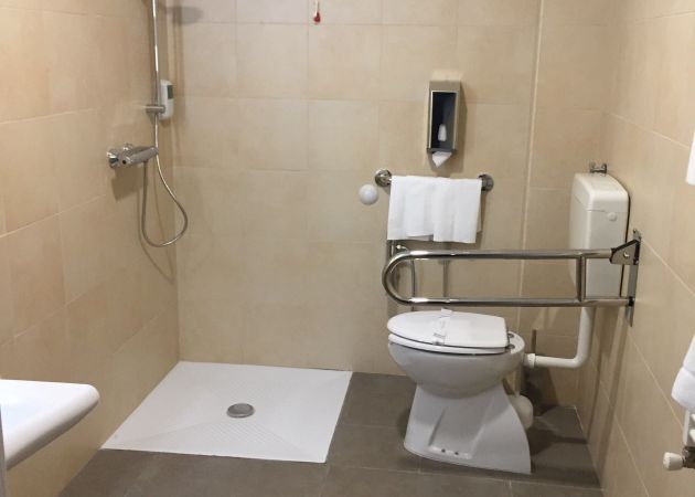 Hotel TESTANI - Triple Room with Disabled Access