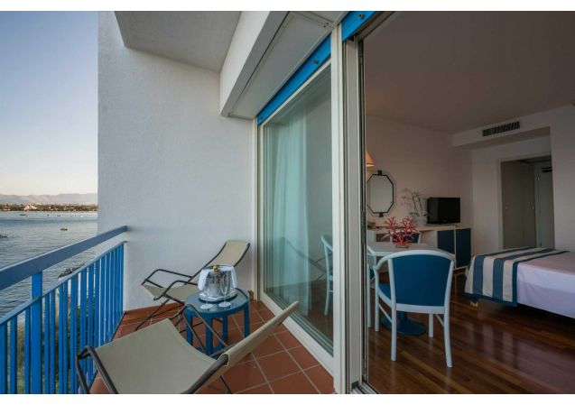 Splendid Hotel La Torre - Double or Twin Room with Balcony