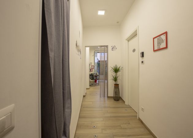 Flatinrome Trastevere Complex - Accessible Large Room
